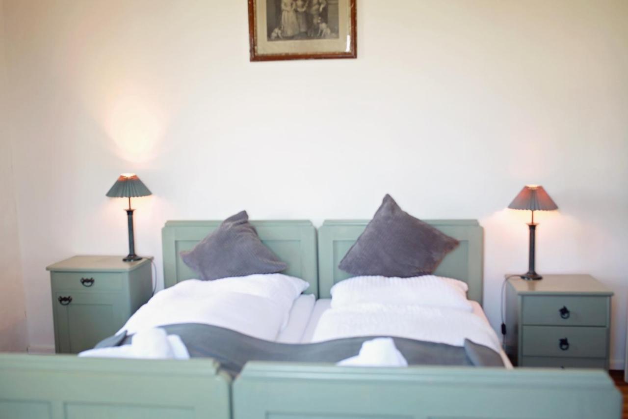 Schloss Moosburg Gaestehaus Экстерьер фото