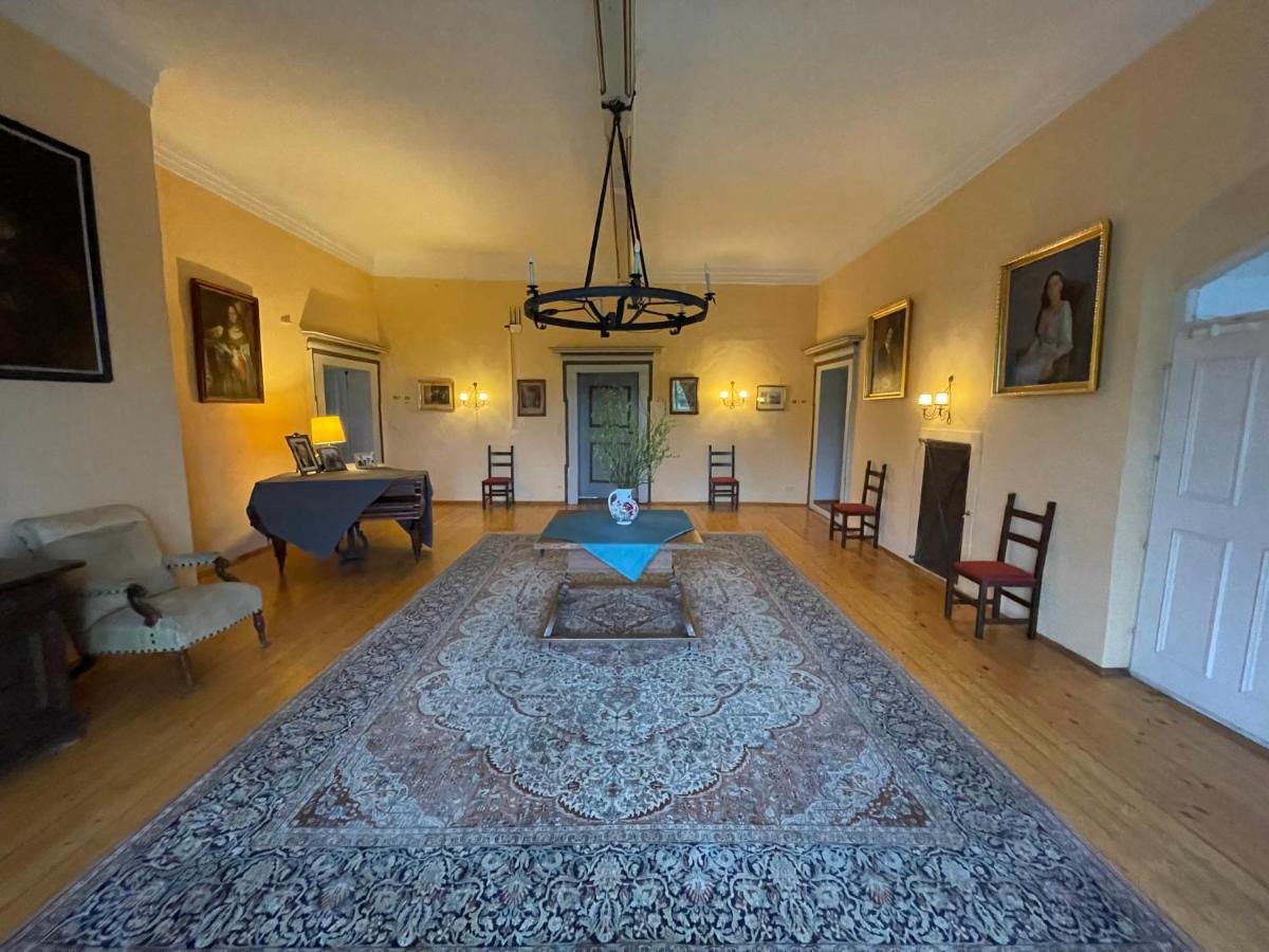 Schloss Moosburg Gaestehaus Экстерьер фото
