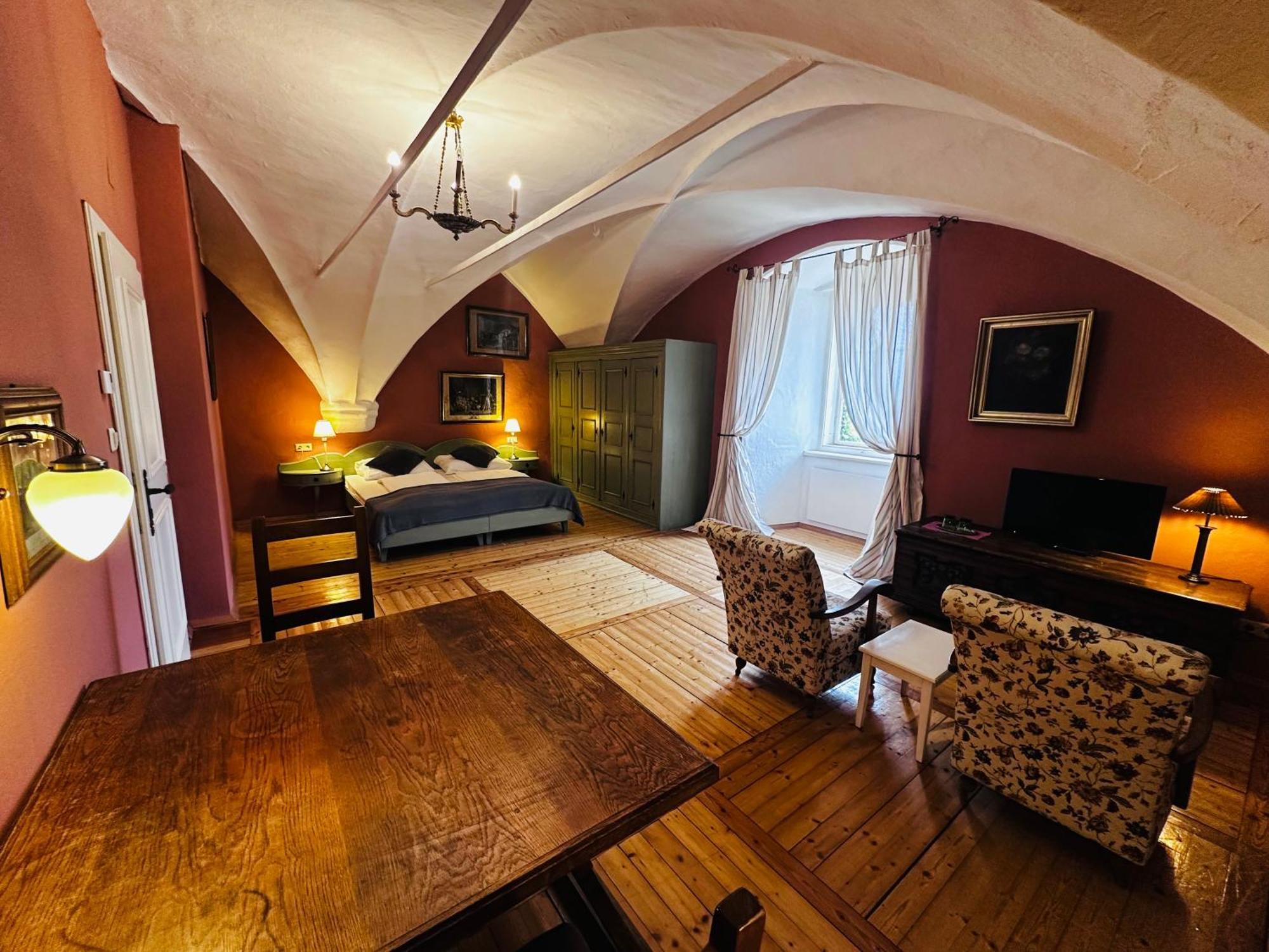Schloss Moosburg Gaestehaus Экстерьер фото